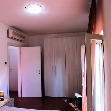 Casa Vacanze La Collina * Carbonifera